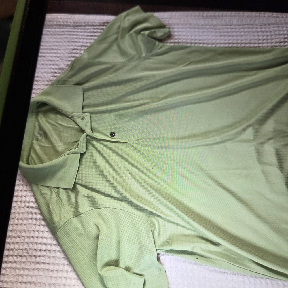 Arc'teryx Men's Shirt in Light Green - Picture 2 of 3